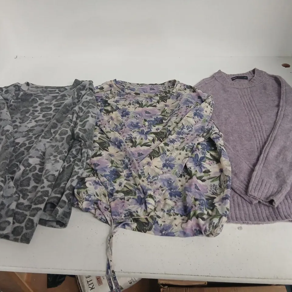 LARGE QUANTITY OF ASSORTED CLOTHING AND ACCESSORIES TO INCLUDE; M AND S, TAK TIME TO UNWIND, NUTMEG AND CHIC