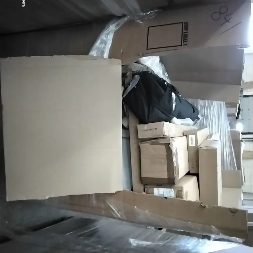 PALLET OF ASSORTED HOUSEHOLD ITEMS TO INCLUDE 20L VACMASTER 20M AUTO RETRACTABLE HOSE AND BEACH TENT
