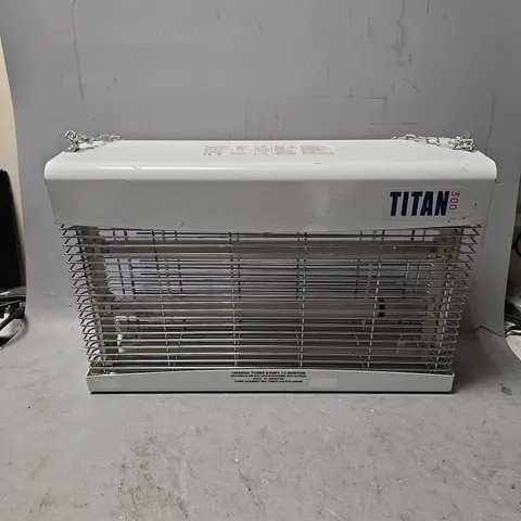 TITAN 300 COMMERCIAL 30W FLY KILLER WHITE