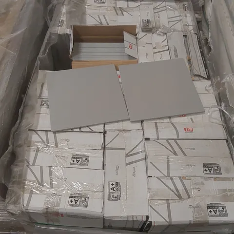 PALLET CONTAINING APPROXIMATELY 32x BOXES OF 16pcs 30 x 30CM PAVIGRÉS GRLIPO TILES