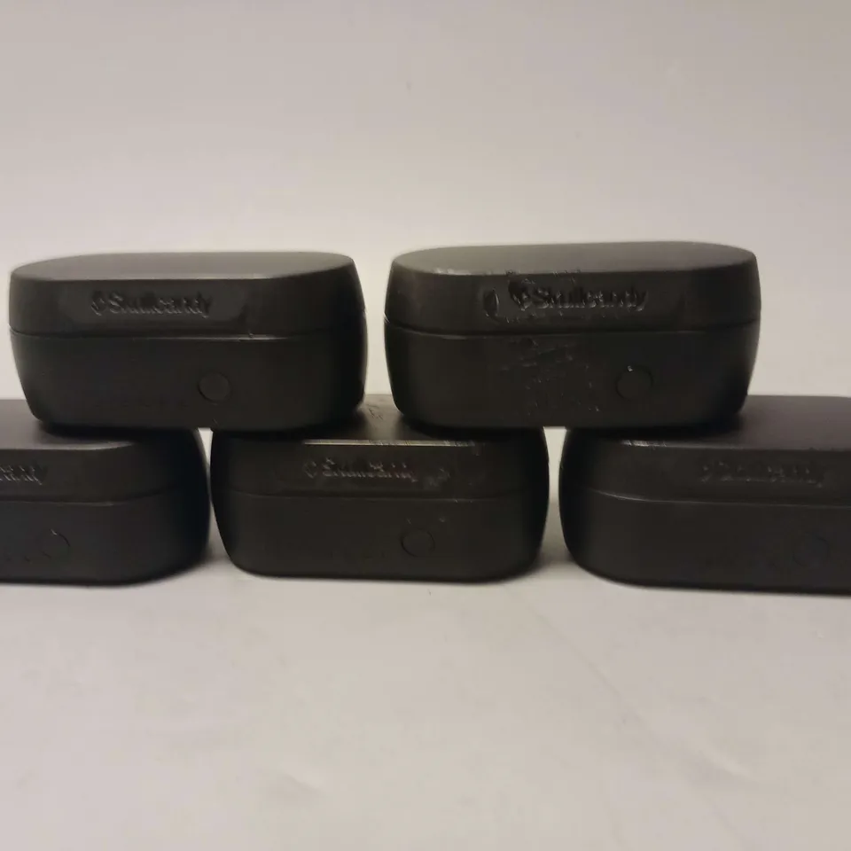 SET OF 5 SKULLCANDY EARPHONES