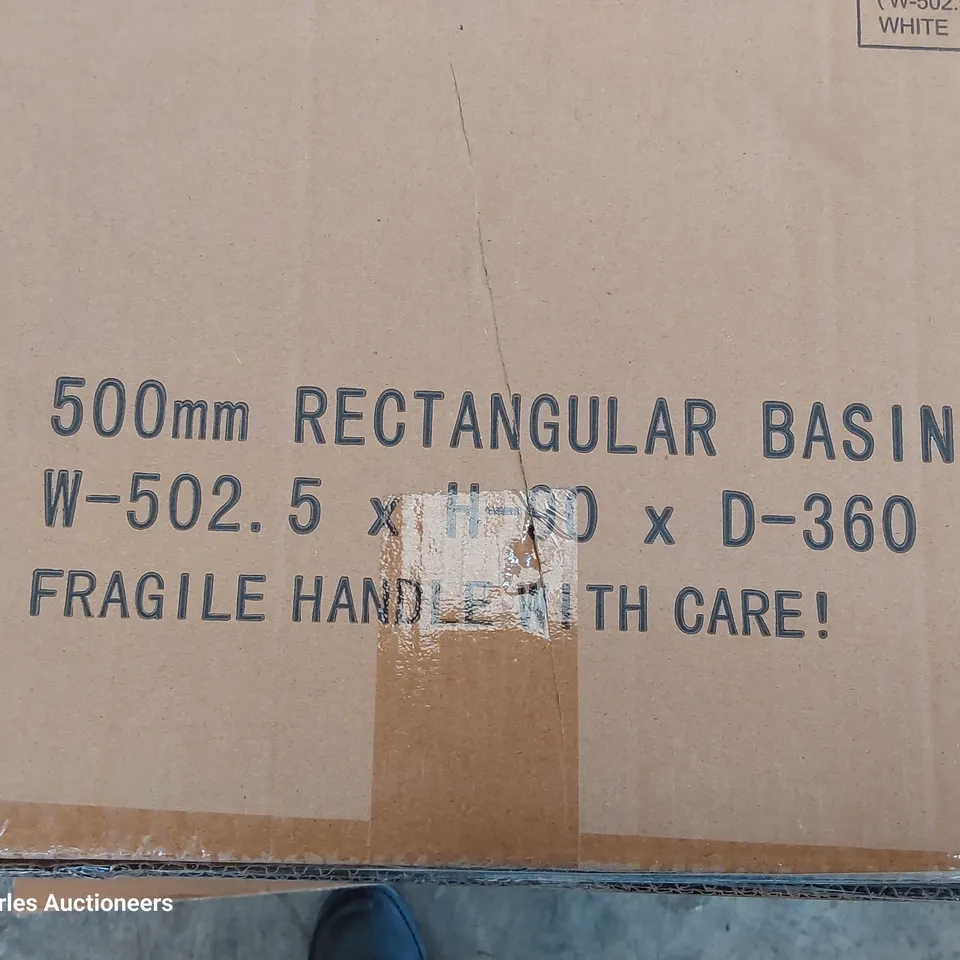 BOXED 500 RECTANGULAR BASIN 1 TAP HOLE WHITE PMB022
