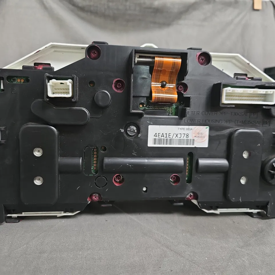 Vehicle Instrument Cluster Dash – Car Dashboard Module 