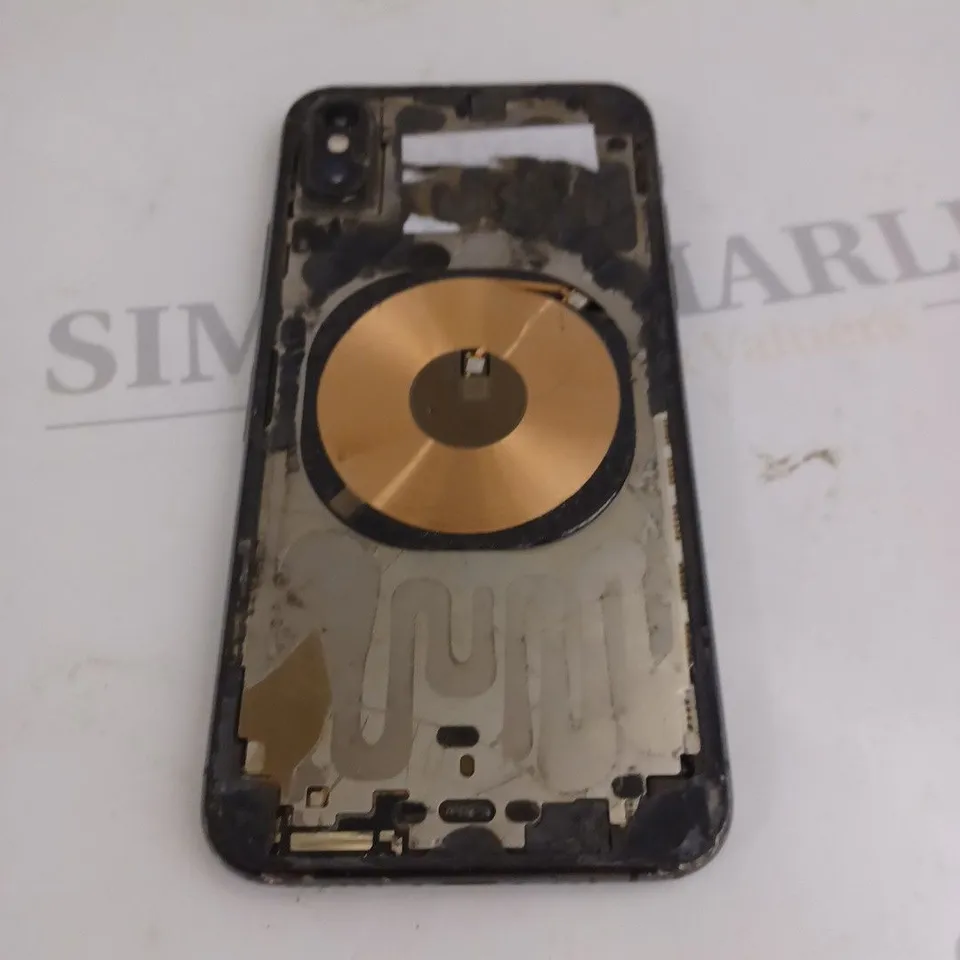 APPLE IPHONE SCREEN