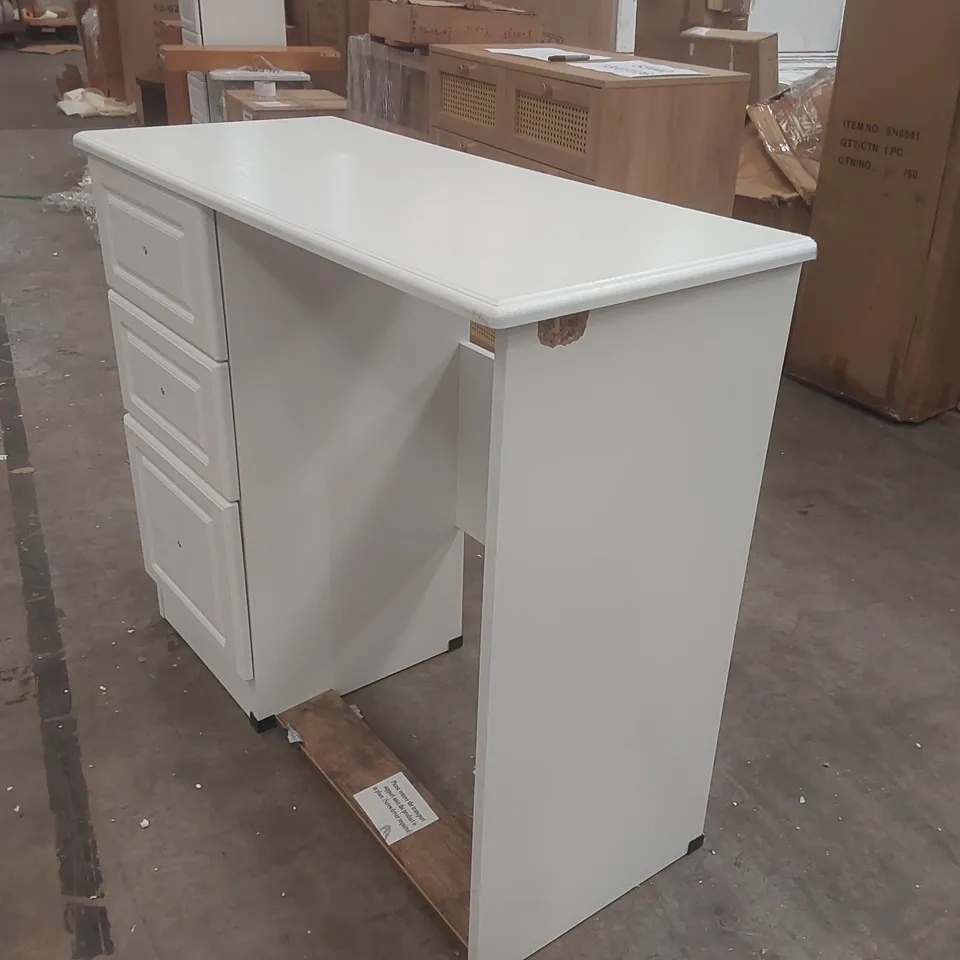 PEMBROKE WHITE 3 DRAWER SINGLE DRESSING TABLE