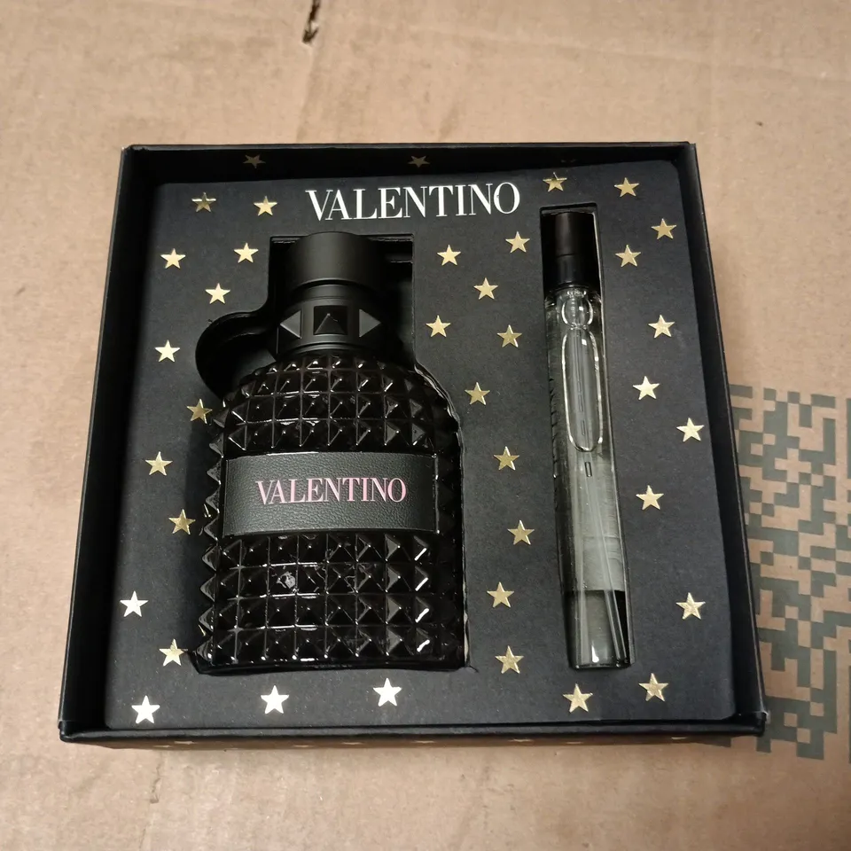 BOXED VALENTINO 2-PIECE SET INCLUDES 50ML & 10ML EAU DE PARFUM 