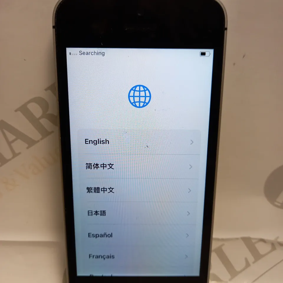 APPLE IPHONE SE SMARTPHONE 