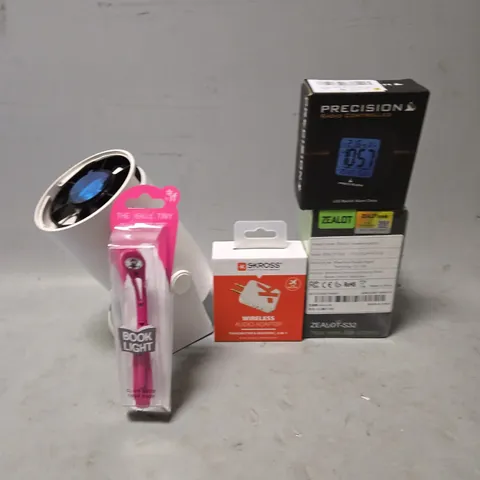 TOTE OF APPROXIMATELY 7 ASSORTED ITEMS TO INCLUDE - BOOK LIGHT , WIRELESS AUDIO ADAPTER , PRECISION ALARM CLOCK ETC