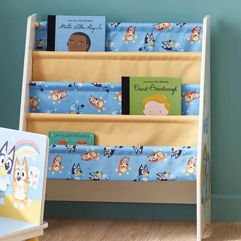 BOXED KIDS' BLUEY BOOKCASE (1 BOX)
