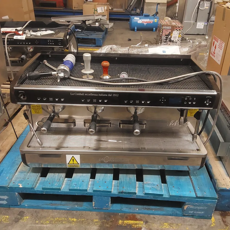 LA CIMBALI M34 COMMERCIAL 3 GROUP COFFEE MACHINE WITH ACCESSORIES