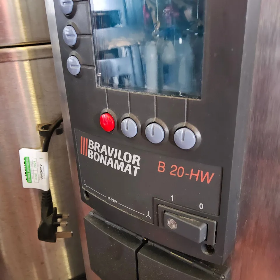BRAVILOR BONAMAT B20-HV HOT WATER BOILER WITH 2 URNS