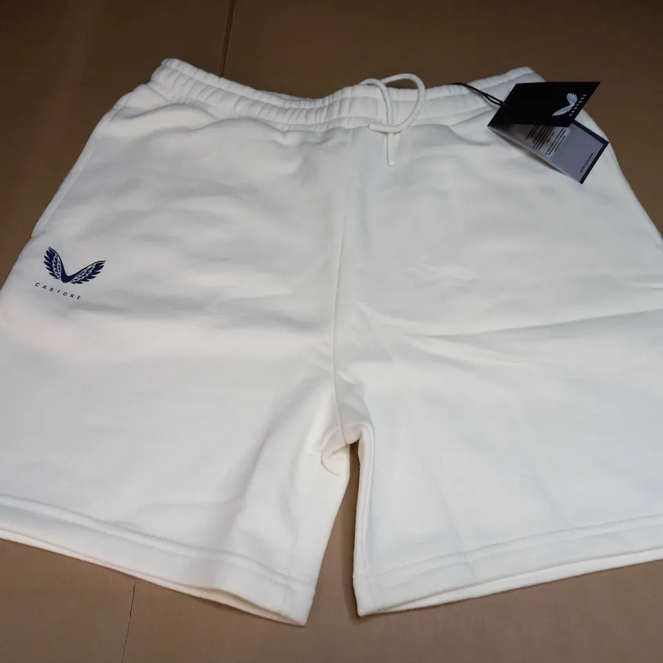 CASTORE TECH SWEATSHORTS IN WHITE - MEDIUM