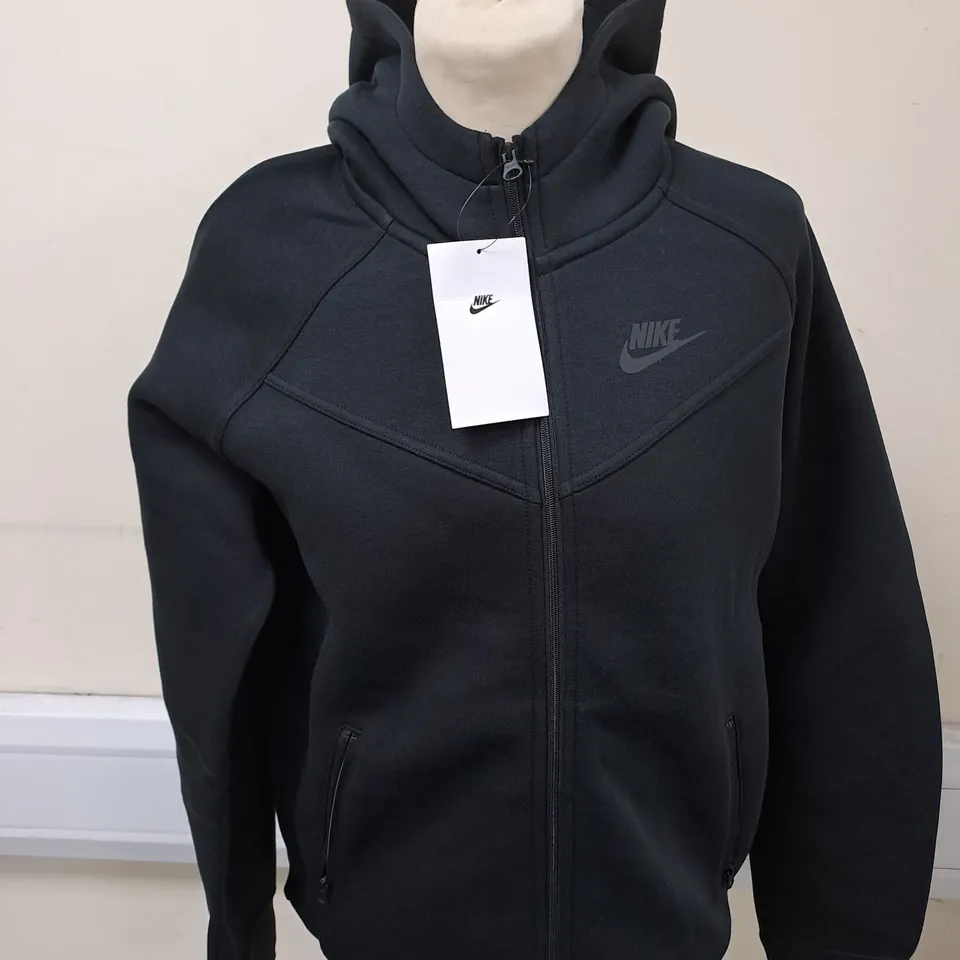 NIKE ZIPPED SOFTSHELL JACKET SIZE XL