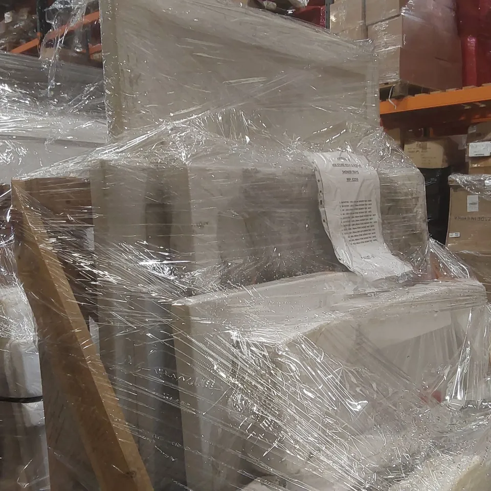 PALLET CONTAINING APPROXIMATELY 12x MIX STONE RESIN & ACRYLIC SHOWER TRAYS