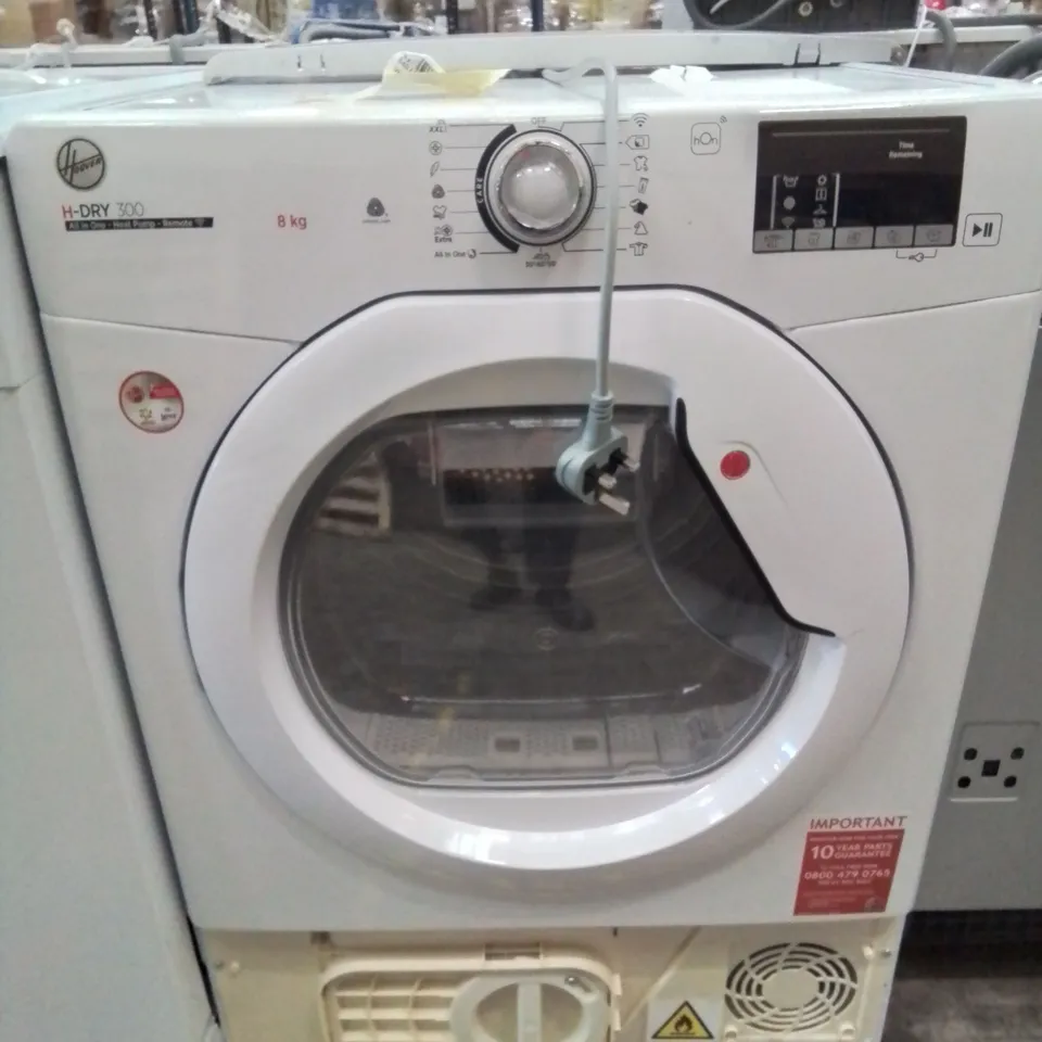 HOOVER FREESTANDING 8KG HEAT PUMP TUMBLE DRYER