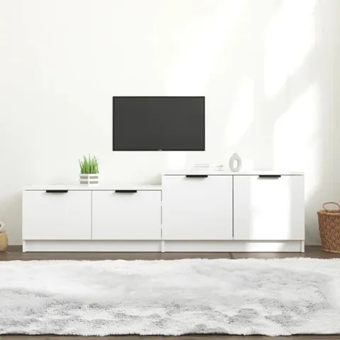 BOXED JAYLANIE TV STAND FOR TVS UP TO 65" (1 BOX)