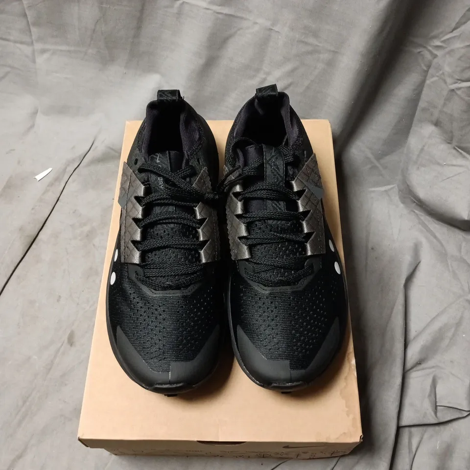 NIKE ZOOMX ZEGAMA TRAIL 2 MEN'S RUNNING SHOES - BLACK/ANTHRACITE, UK 6.5 (US 7.5)