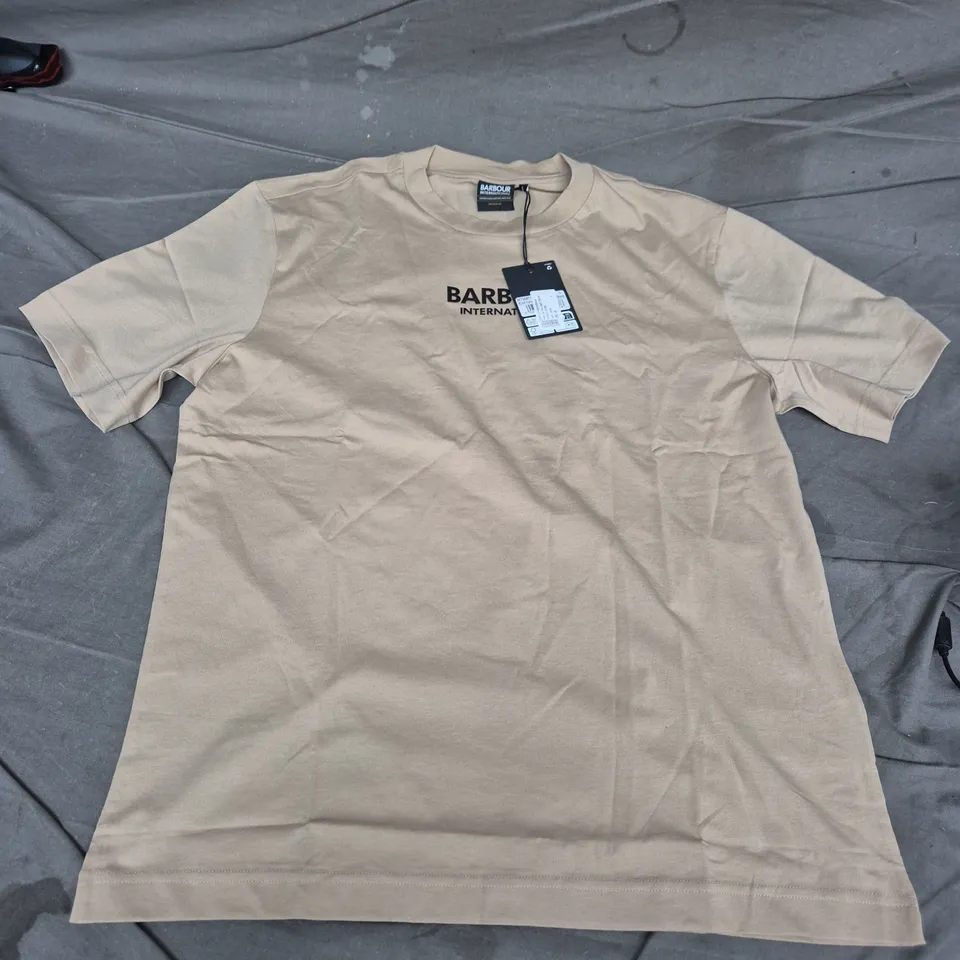 BARBOUR INTERNATIONAL T-SHIRT – LIGHT STONE, MEN'S UK L