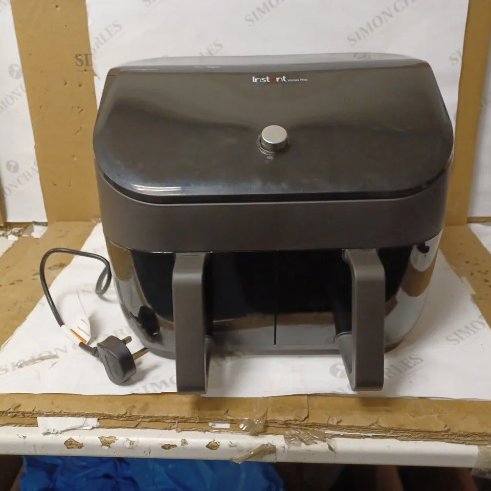 INSTANT VORTEX PLUS DUAL BASKET AIR FRYER