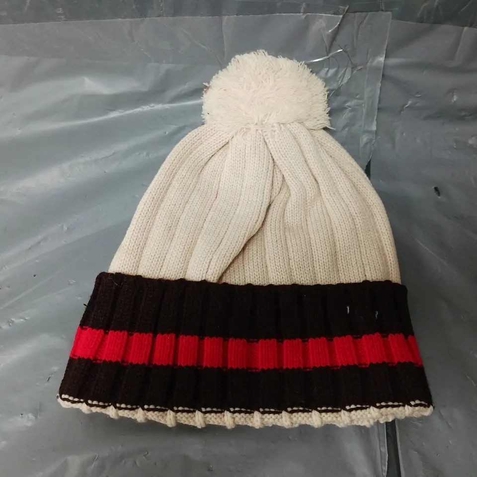 APPROXIMATELY 52 STRIPED WOOLY HATS IN CREAM/BROWN/RED