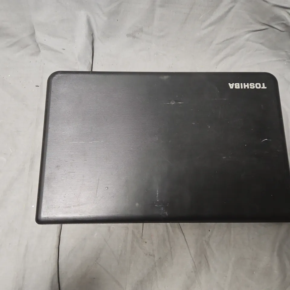 TOSHIBA SATELLITE C50D-A-10M LAPTOP