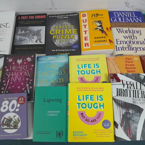 LARGE QUANTITY OF ASSORTED BOOKS TO INCLUDE WORKING WITH EMOTIONAL INTELLIGENCE, TRUST AND ASAKO YUZUKI BUTTER