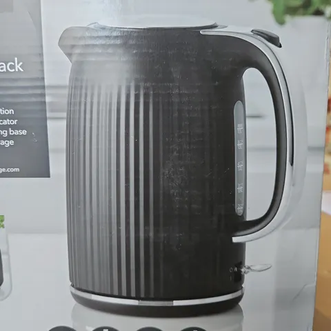 FAST BOIL TEXTURED BLACK KETTLE