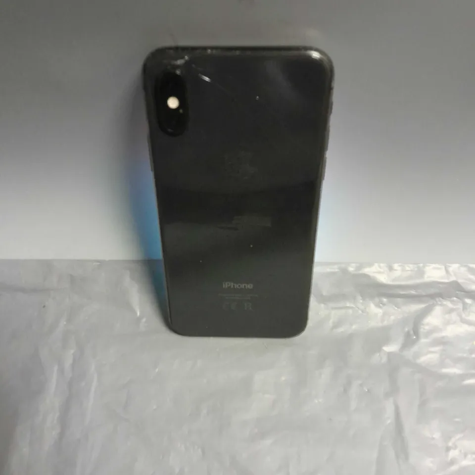 APPLE IPHONE XS IN GREY
