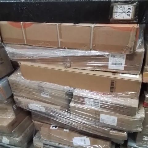 PALLET CONTAINING VARIOUS ASSORTED ITEMS TO INCLUDE, BATHROOM MIRROR CABINET, BED PARTS AND LOTS MORE UNMARKED BOXED ITEMS