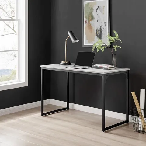 BOXED KYNLYN MODERN DESIGN COMPUTER DESK (1 BOX)