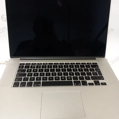 APPLE MACBOOK PRO (A1398 MID 2014)