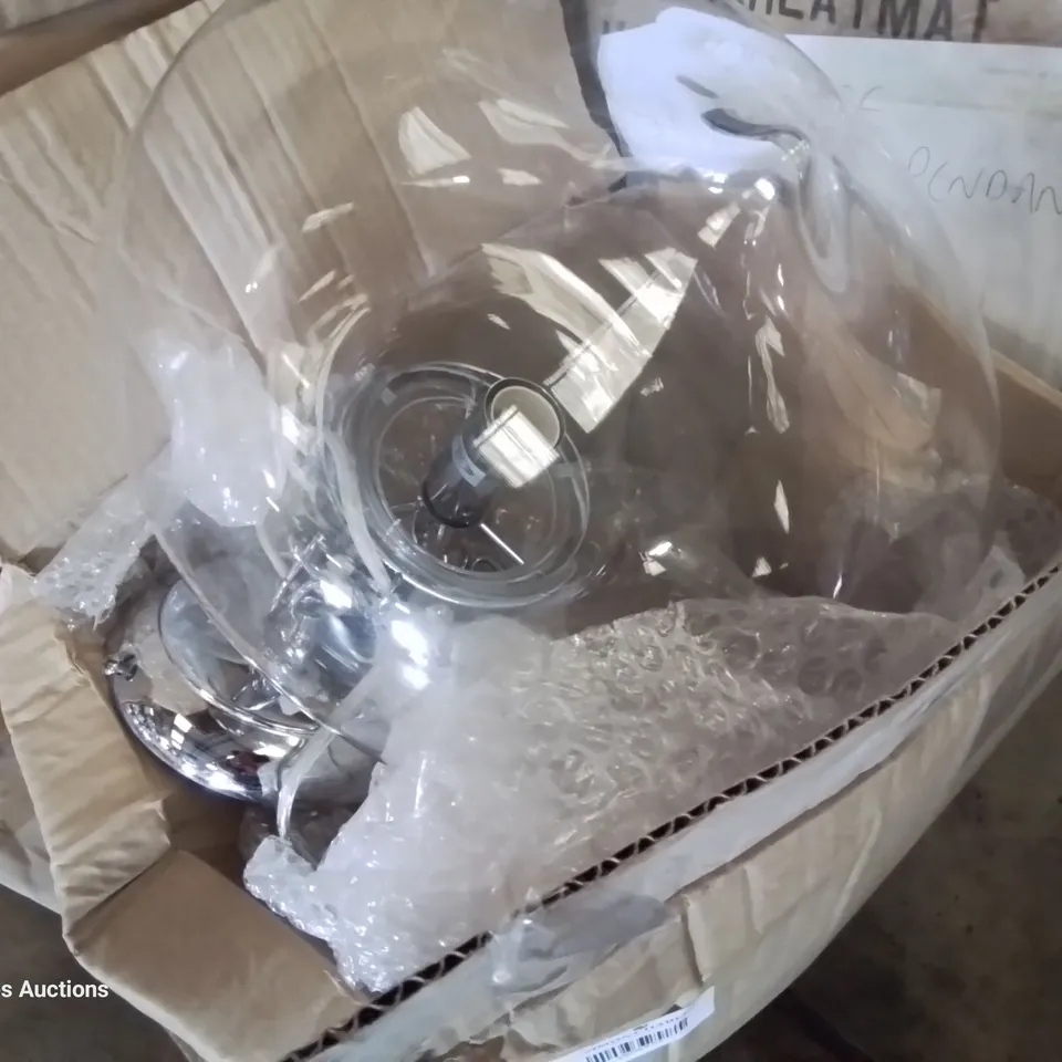 PALLET OF ASSORTED PRODUCTS, INCLUDING, DYSON VACUUM CLEANERS, DYSON VACUUM CLEANER PARTS, NOOK PROTECTIVE COVERS. KEYRING TORCHES, LIGHT FITTINGS. 