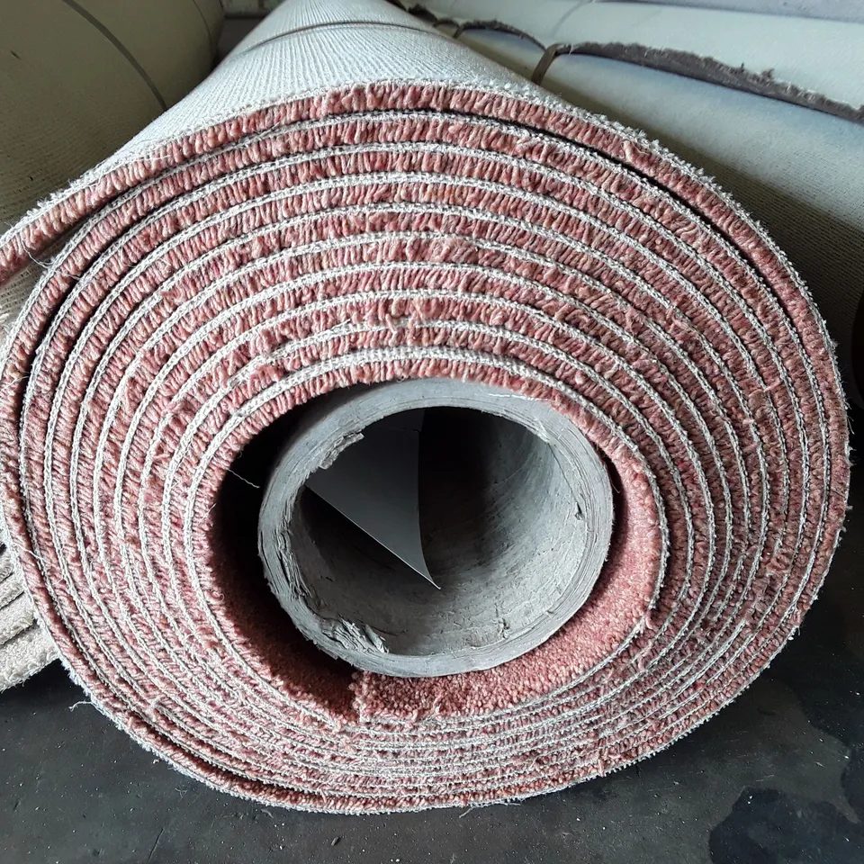 ROLL OF QUALITY C/MEAD TWIST COPPICE HEATHR CARPET APPROXIMATELY 8.00 X 4M