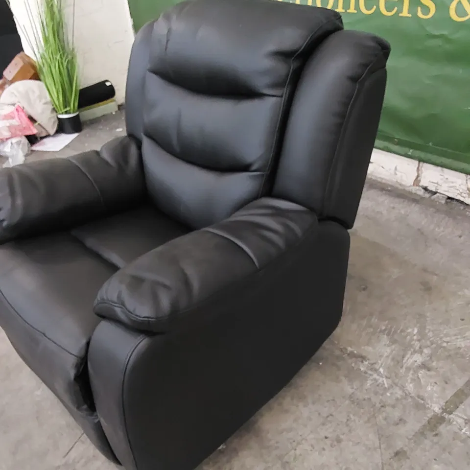 DESIGNER BLACK LEATHER MANUAL RECLINER ARMCHAIR 