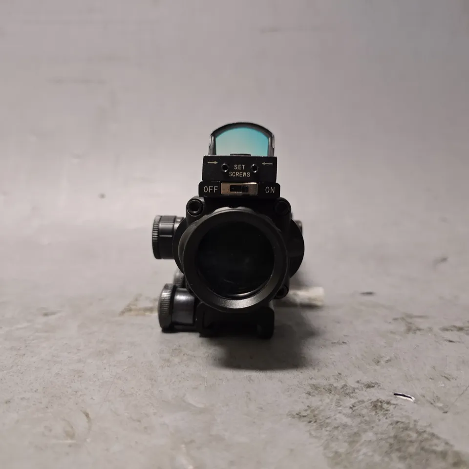 UNBRANDED RIFLE SCOPE IN BLACK WITH DOT SIGHT 