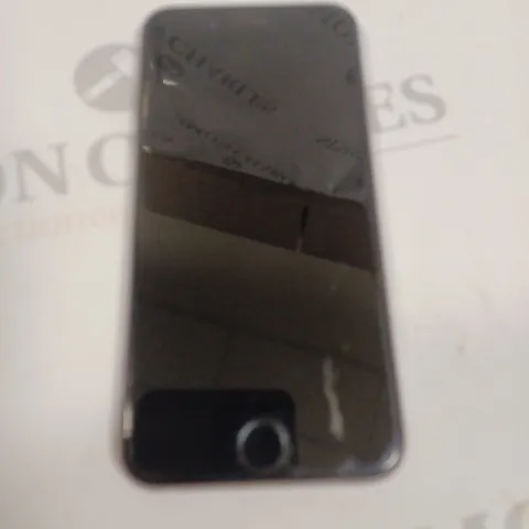 UNBOXED APPLE IPHONE MOBILE PHONE - A1586