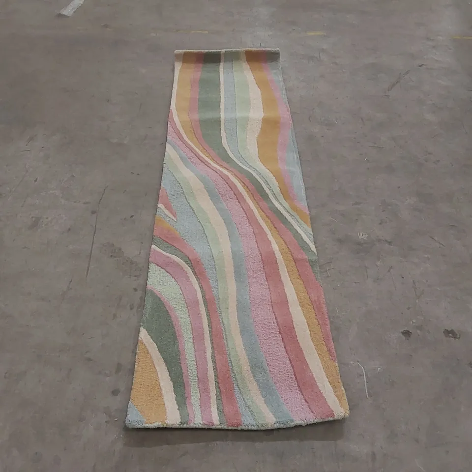 QUALITY DESIGNER AREA RUG - APPROXIMATELY 230 x 60cm