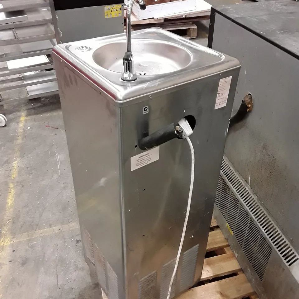 ZIP WATER CHILLER