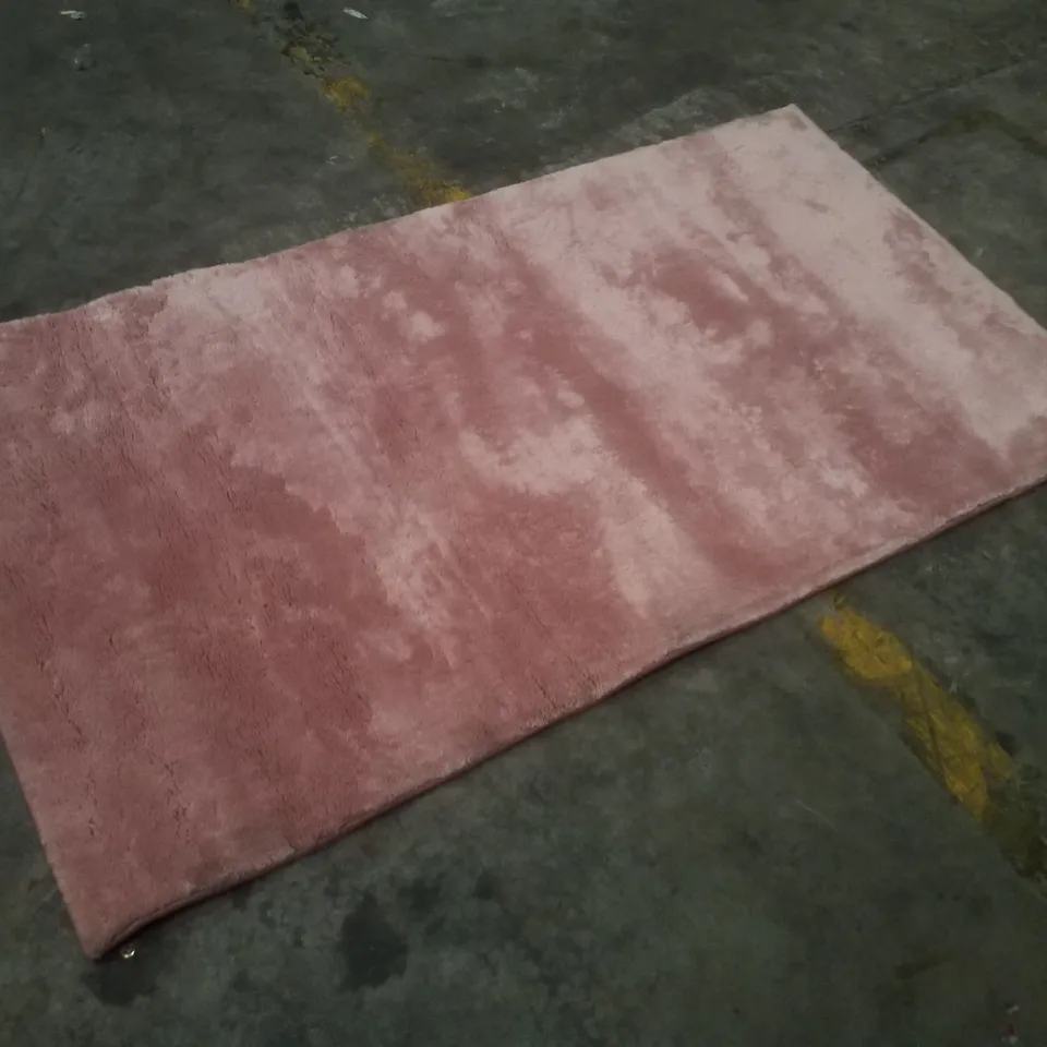 QUALITY DESIGNER AREA RUG APPROXIMATELY 80×150CM