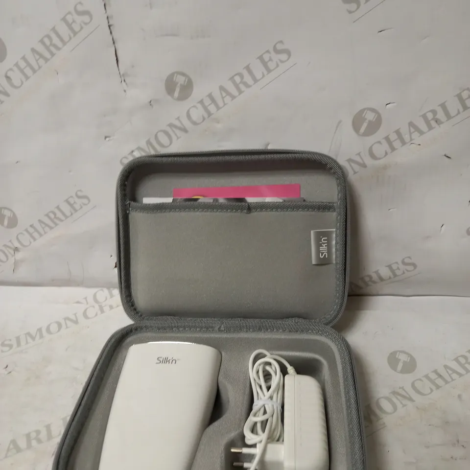 SILK'N JEWEL LUXX - PERMANENT HAIR REMOVAL 