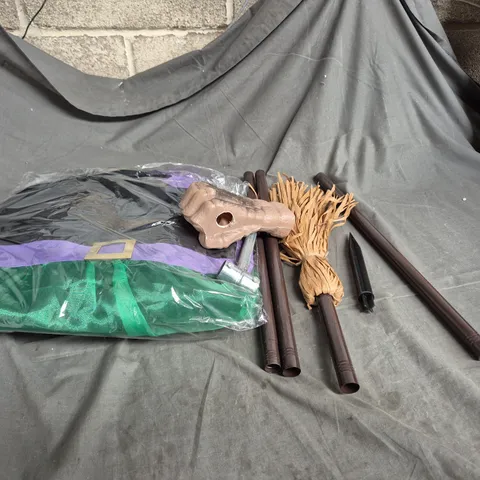 HALLOWEEN WITCH DECORATION