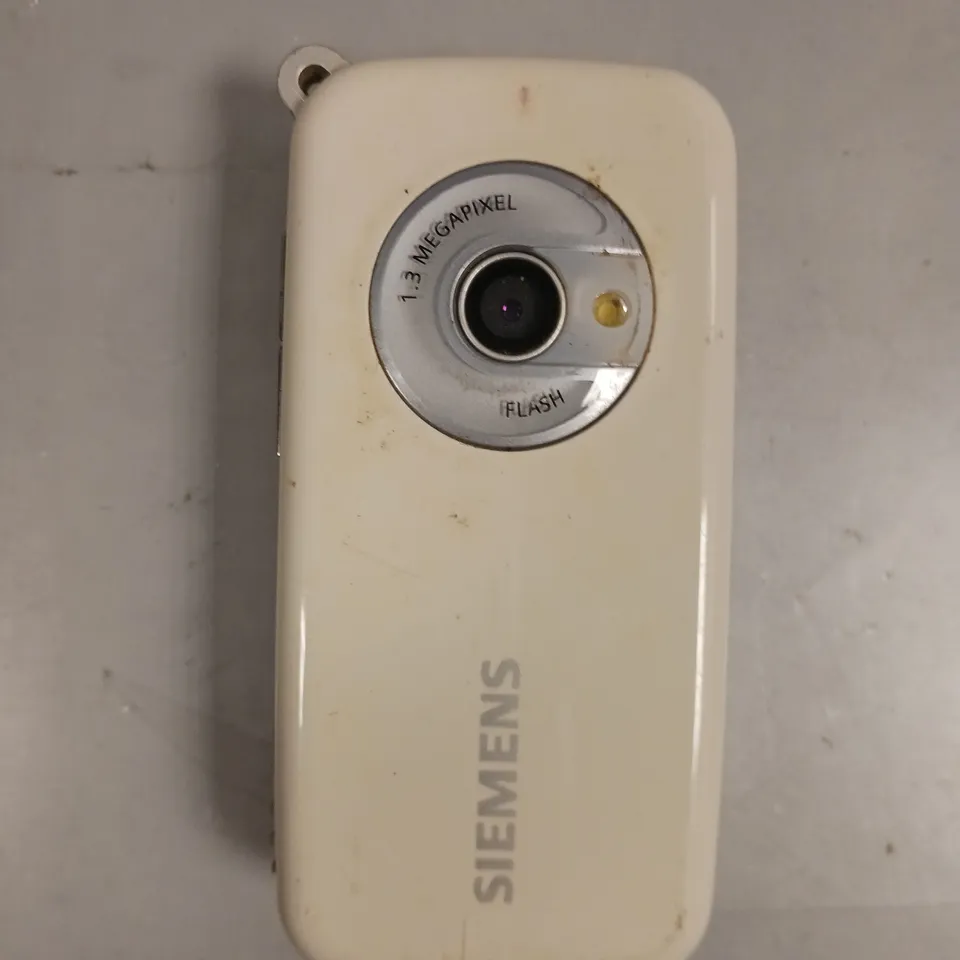 SIEMENS SF65 FLIP MOBILE PHONE 