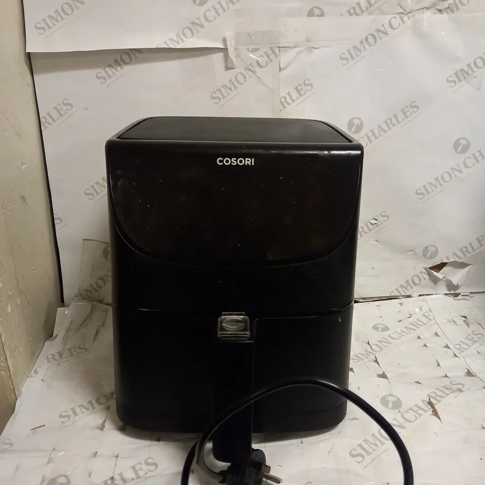 COSORI ELECTRIC HOT AIR FRYER 