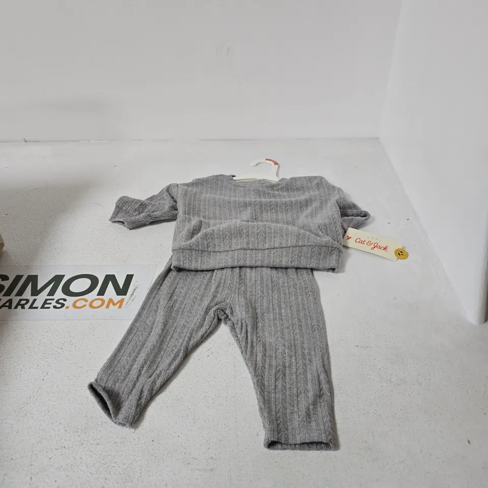 BOX OF APPROXIMATELY 12 X CAT & JACK RIBBED KNITWEAR 2PC BABY SET - GREY - SIZE 6-9M