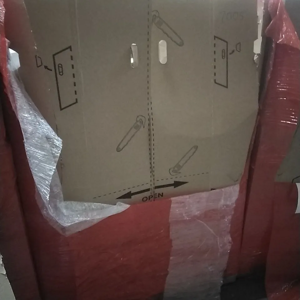 PALLET OF ASSORTED HOUSEHOLD GOODS AND PRODUCTS TO INCLUDE; SAFETY GATES, BOXED FURNITURE ETC