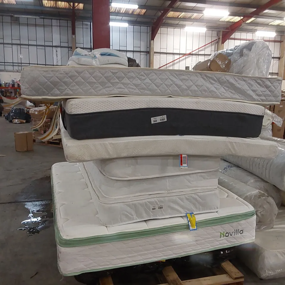 PALLET CONTAINING APPROXIMATELY 8 UNBAGGED MATTRESSES IN VARIOUS SIZES AND SPECS AND 1 MATTRESS TOPPER