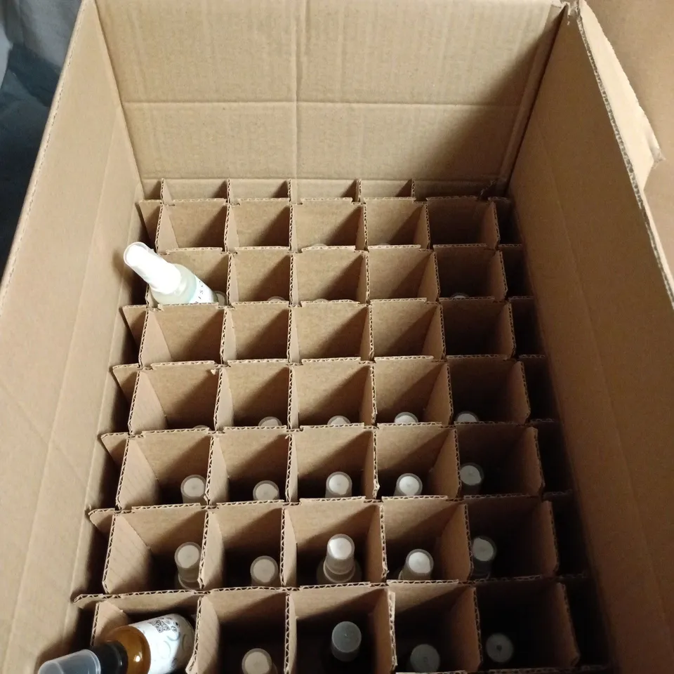 BOX OF APPROXIMATELY 40 BOTTLES CONTAINING BISOUS CLEAR SPOT TREATMENT AND L'ORGANIQ FACIAL SERUM 