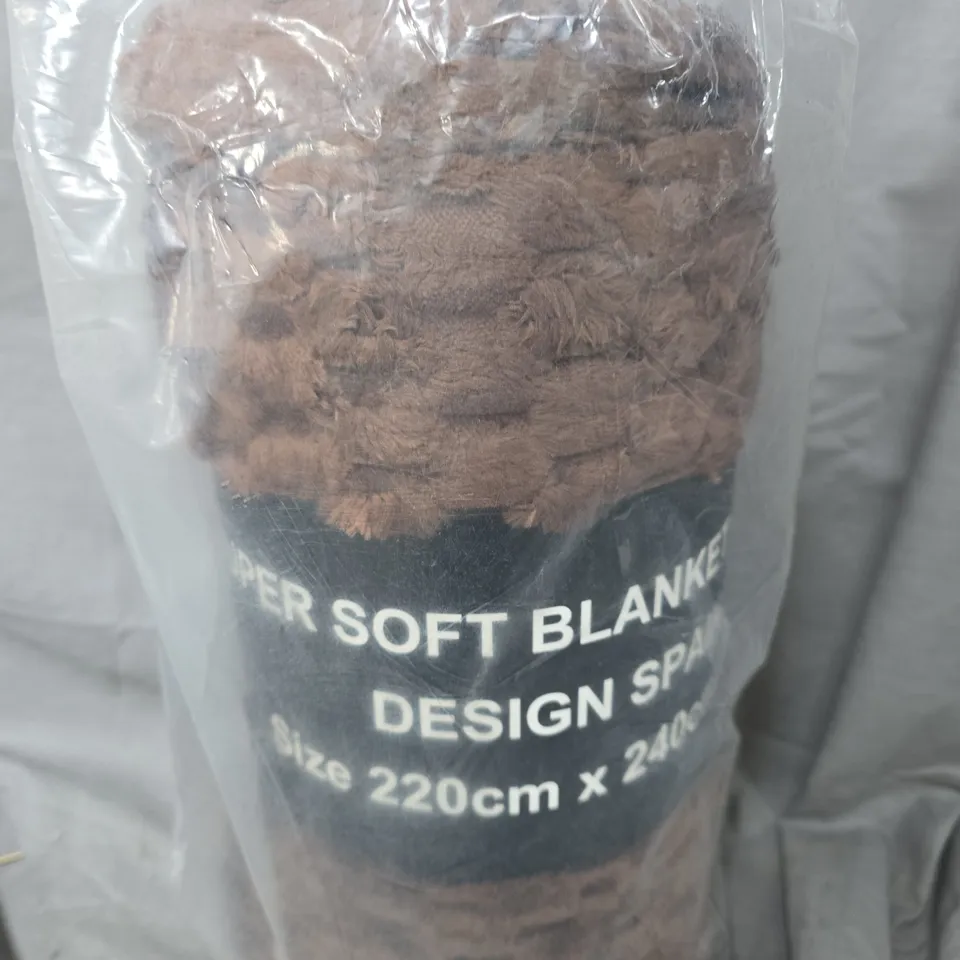 DESIGN SPAIN SUPER SOFT BLANKET - 220 X 240CM