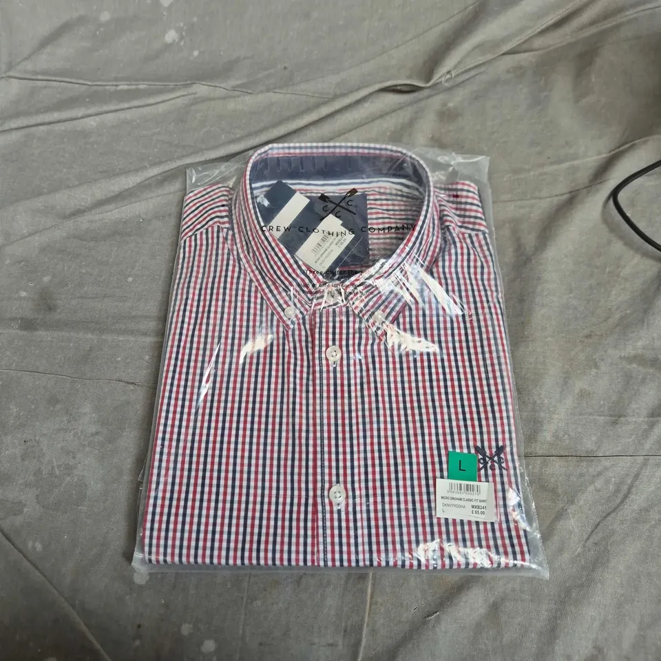 CREW CLOTHING COMPANY MICRO GINGHAM CLASSIC FIT SHIRT – SIZE L