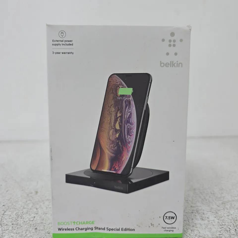 BELKIN BOOST CHARGE WIRELESS CHARGING STAND SPECIAL EDITION
